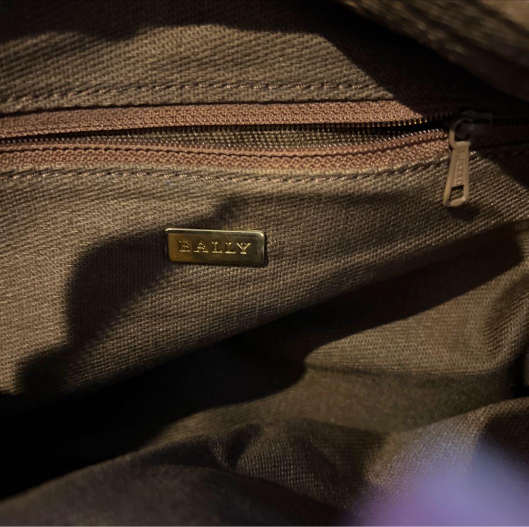 BALLY