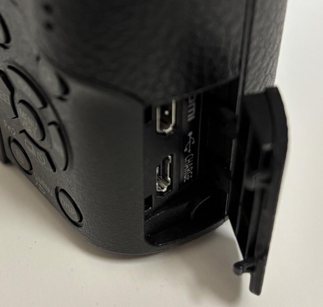 Panasonic LUMIX DMC-GX7MK2 標準ズームレンズ付