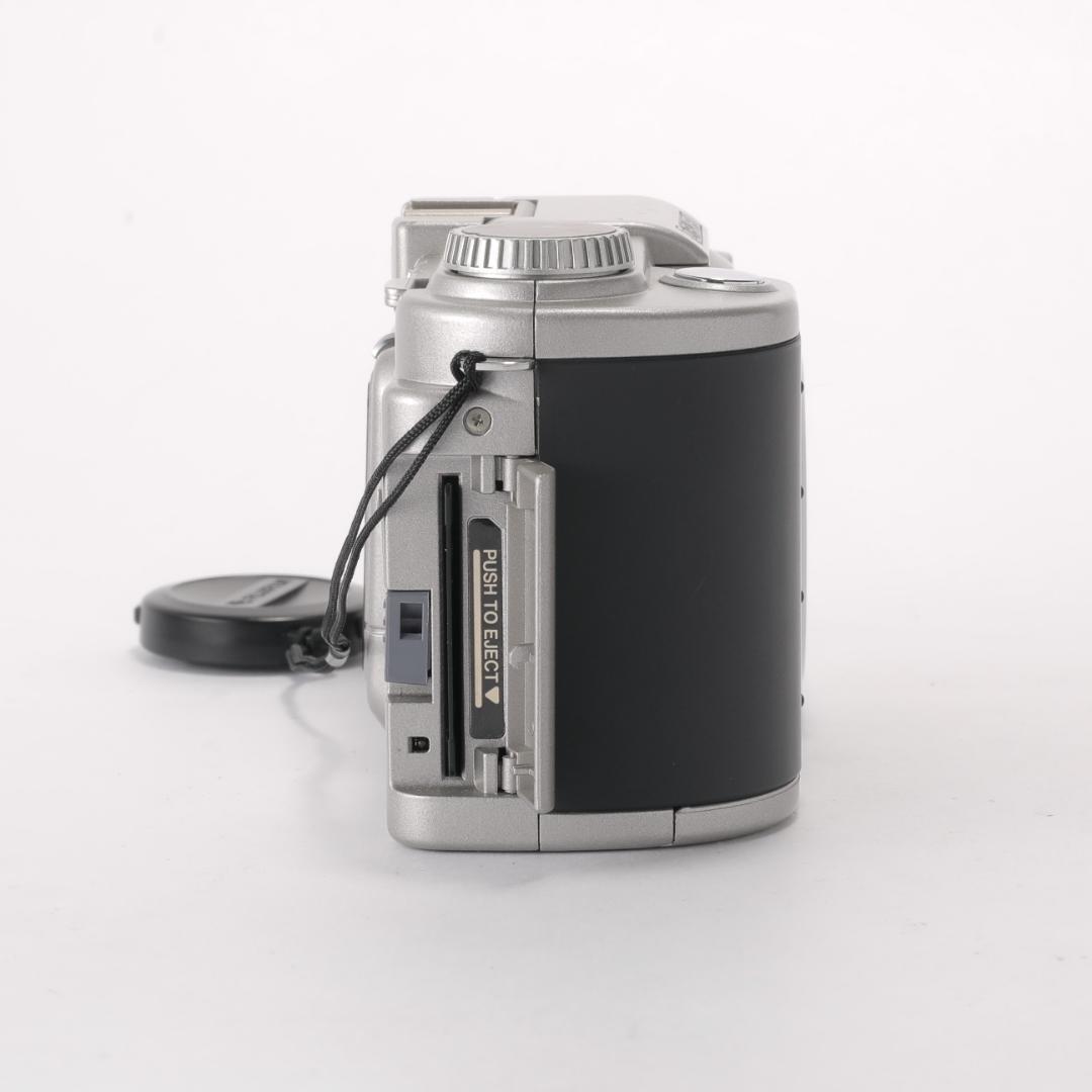 【良品】富士フィルム　Finepix 2900Z・（新）互換バッテリー付き