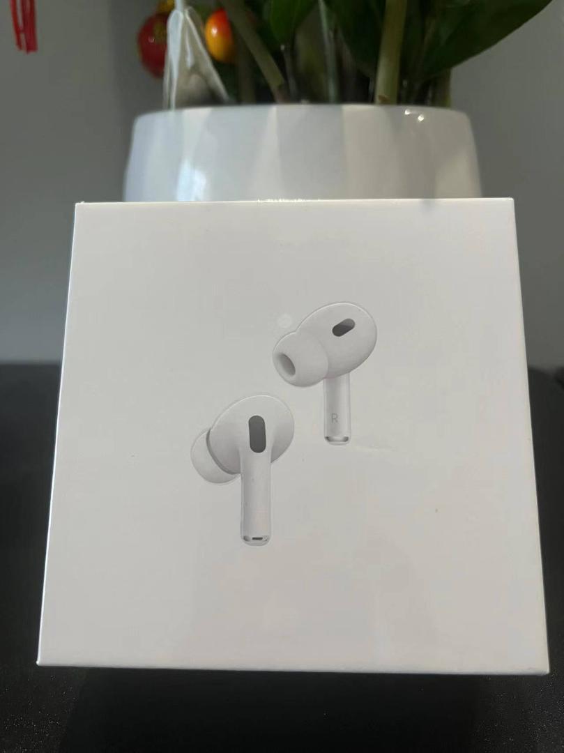 AirPods Pro 第2世代 Lightning端子 新品未開封