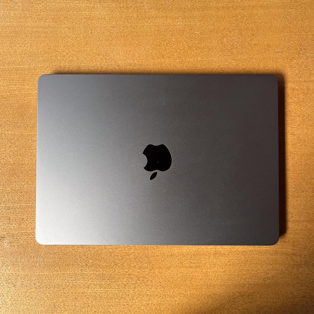 macbook air M2 13.6inch 16GB SSD512GB
