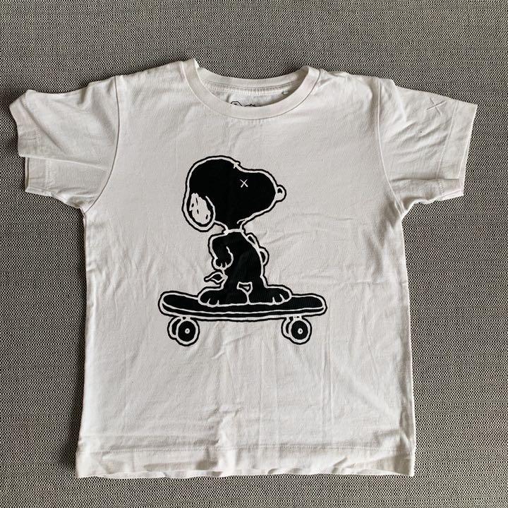 ユニクロ スヌーピー Tシャツ 130㎝ ユニクロ スヌーピー Tシャツ 130㎝