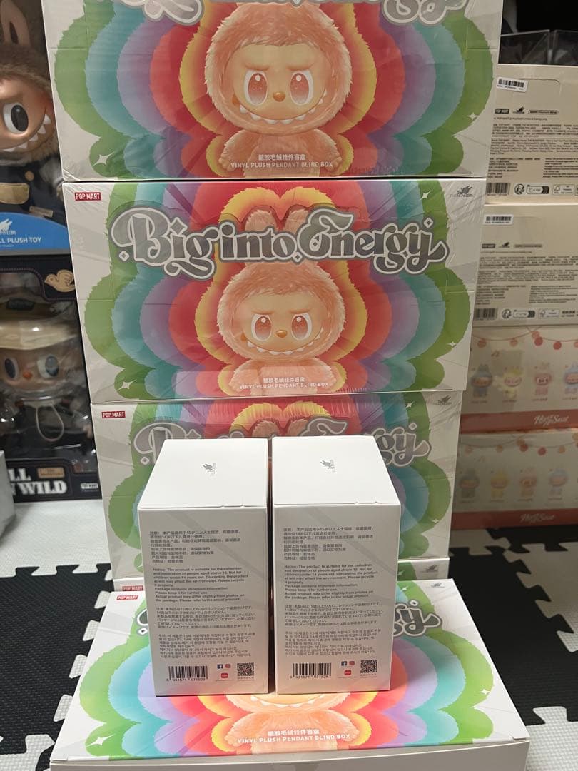 【正規品・未開封】Labubu Big into Energy 2箱 【正規品・未開封】Labubu Big into Energy 2箱