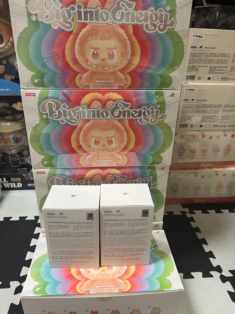 【正規品・未開封】Labubu Big into Energy 2箱 【正規品・未開封】Labubu Big into Energy 2箱