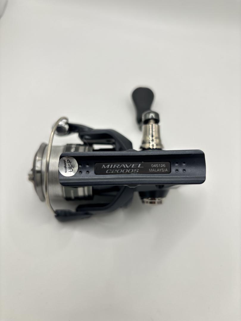 シマノ　MIRAVEL C2000S リール　【美品】