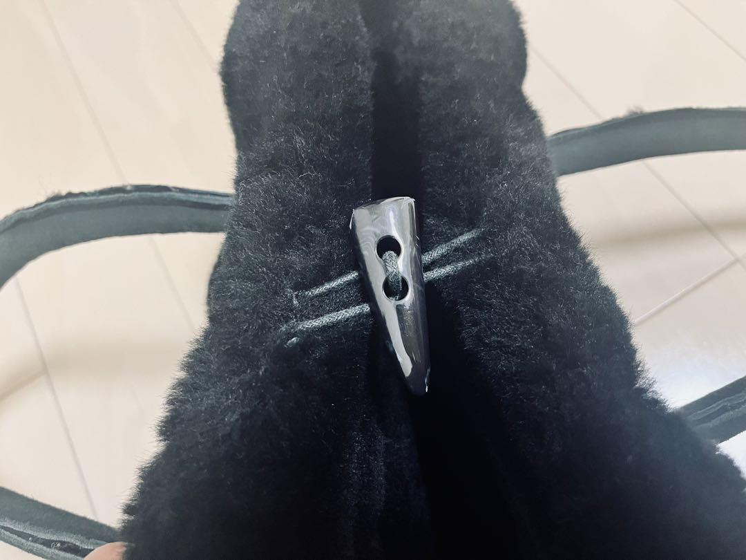 UGG アグ　ムートンバッグ　ブラック　美品