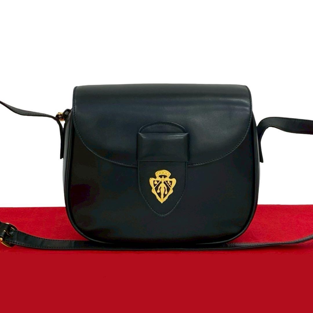 【美品】オールドグッチ ロゴ金具 オールレザー クラッチバッグ 保存袋付き 美品】オールドグッチ ロゴ金具 オールレザー クラッチバッグ