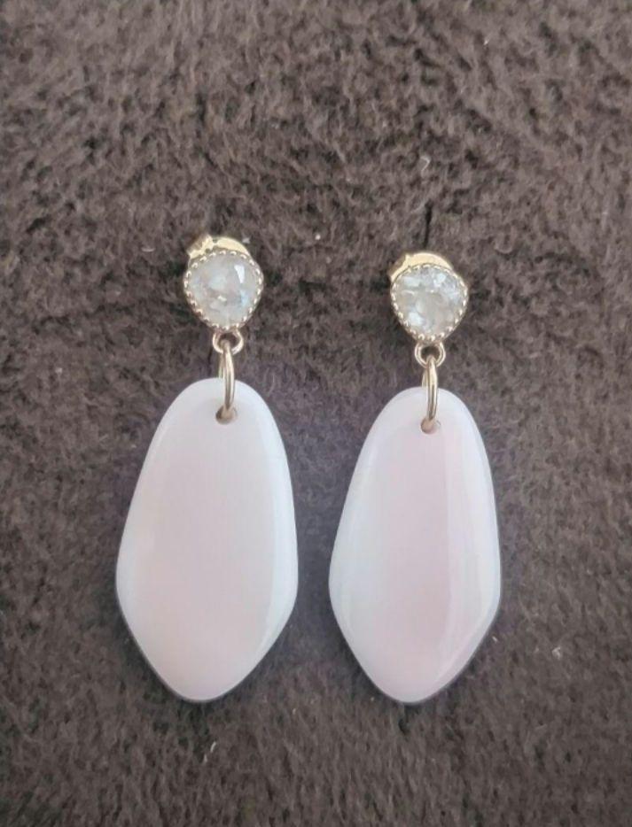 アガット K10 コンクシェル ピアス