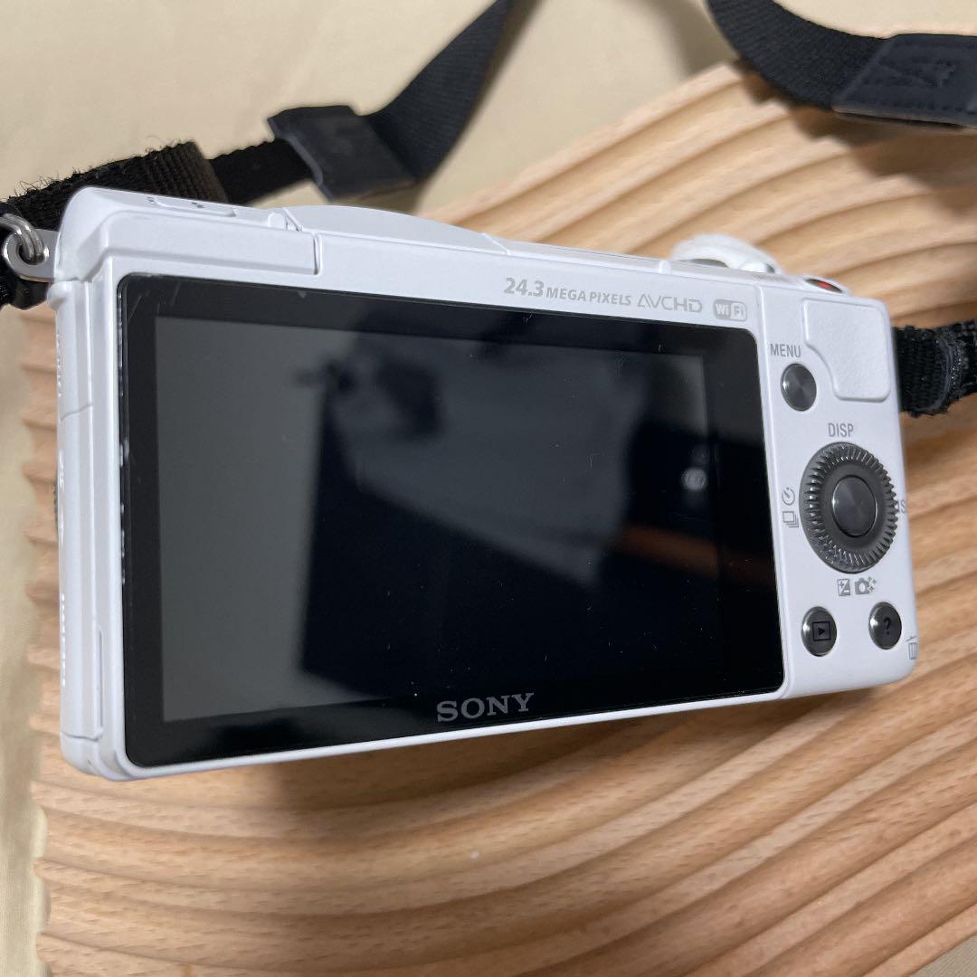 新品最新作 即購入OK バッテリー5つ付き 箱無し ignMO-m77648323959 SONY α5100 人気セール