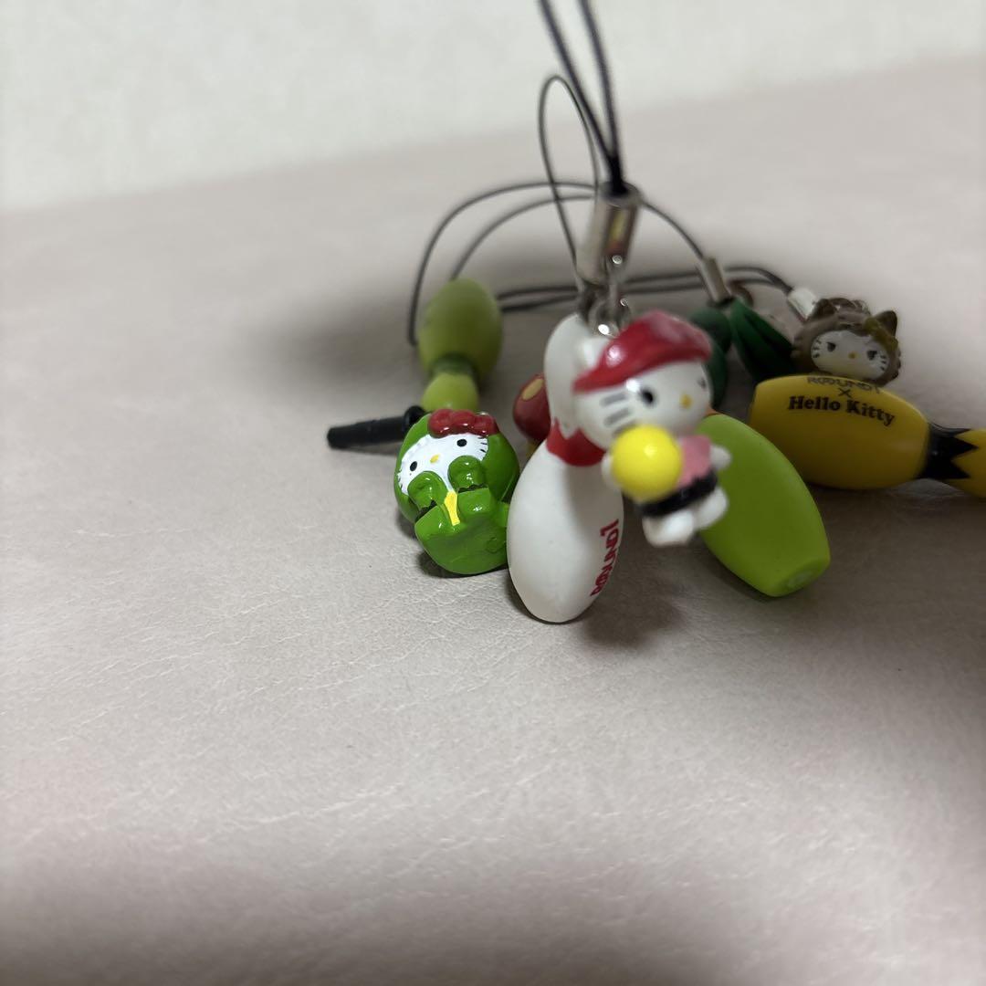 Hello Kittyハローキティ サンリオ©️ストラップ 根付セット非売品