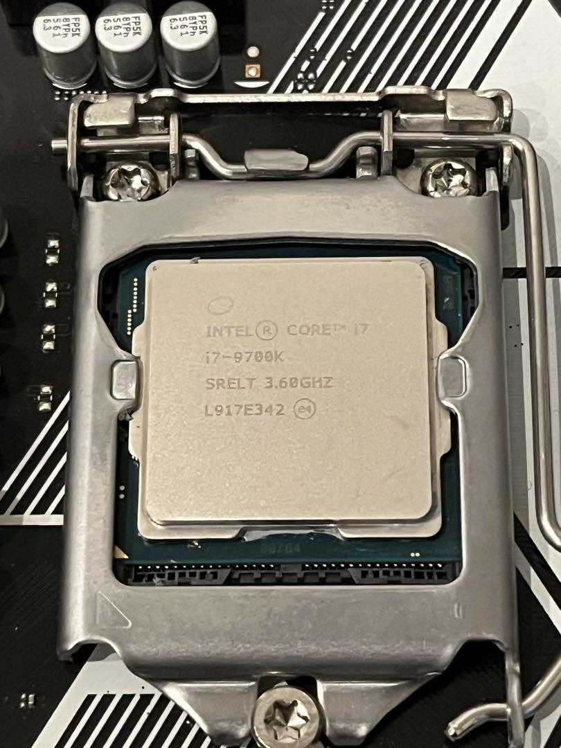 intel Core i7-9700K & ASUS B365 セット intel Core i7-9700K & ASUS B365 セット