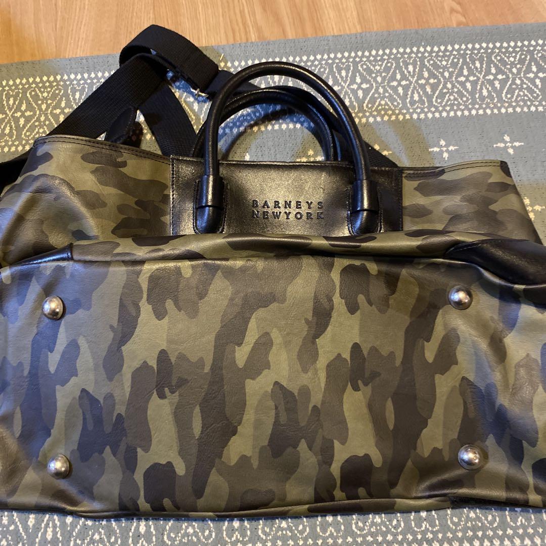 BARNEYS NEW YORK - BARNEYS NEW YORK カモフラージュ柄ボストン