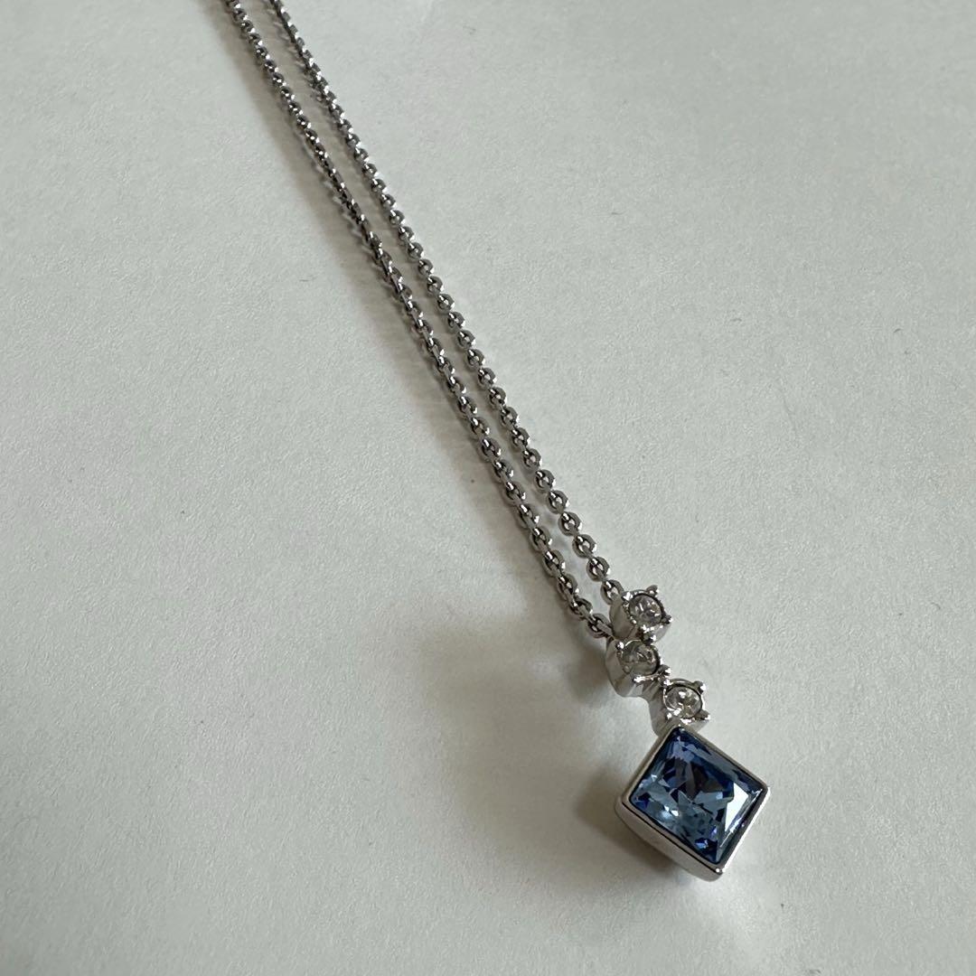 Swarovski 美品✨スワロフスキー 青色 クリスタル ネックレス