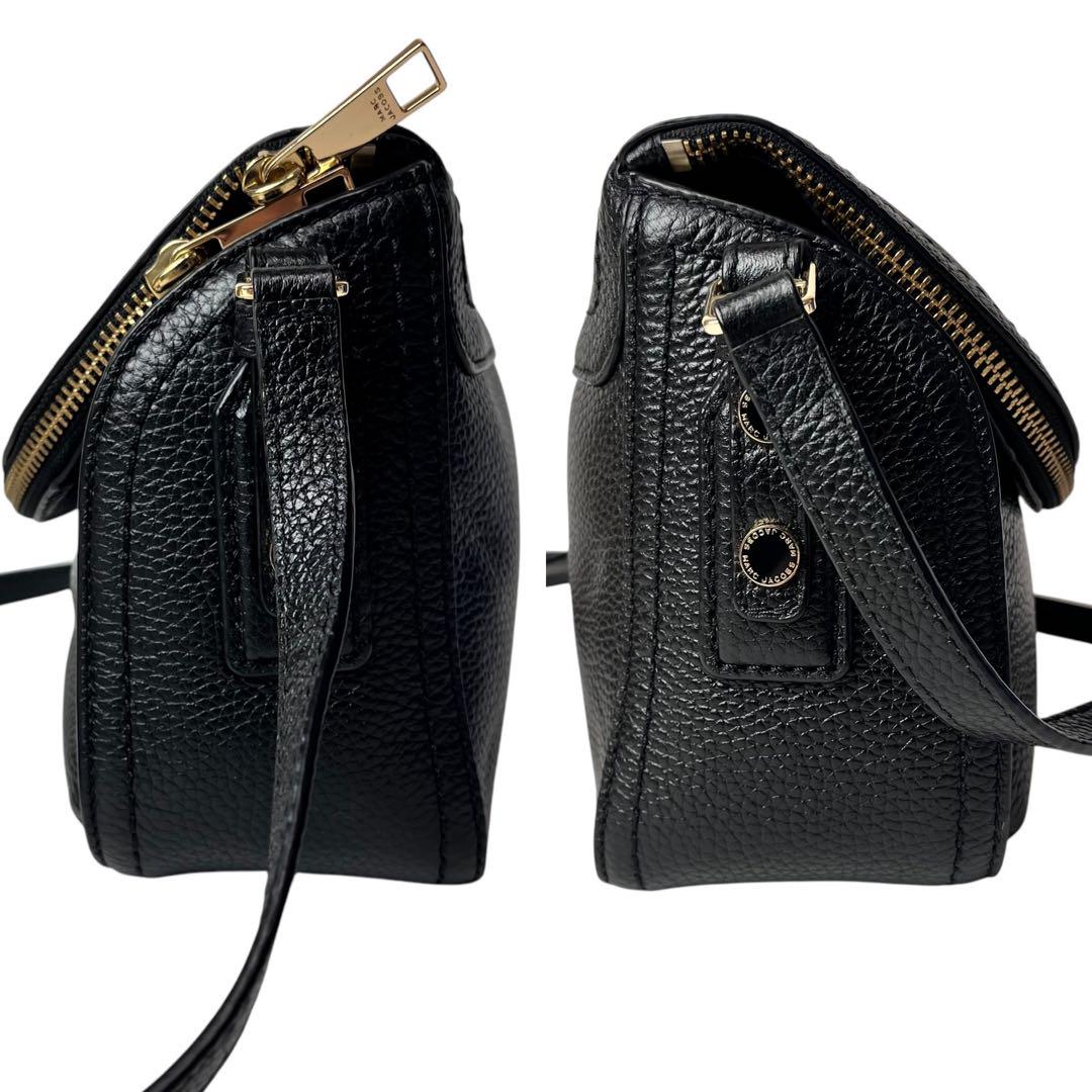 MARC JACOBS