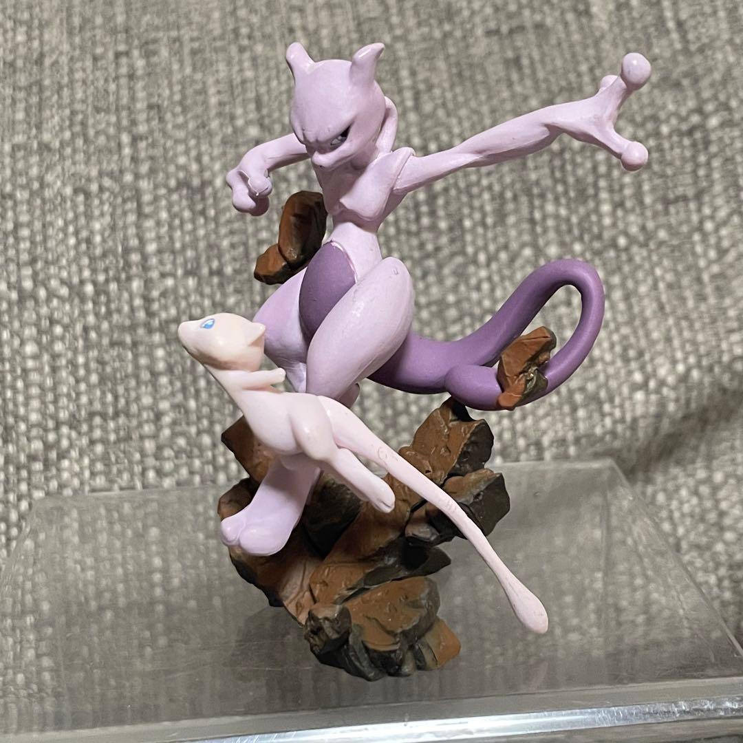 レッツゴーピカチュウ イーブイ ゲオ 特典 ミュウ＆ミュウツーフィギュア レッツゴーピカチュウ イーブイ ゲオ 特典 ミュウ＆ミュウツー