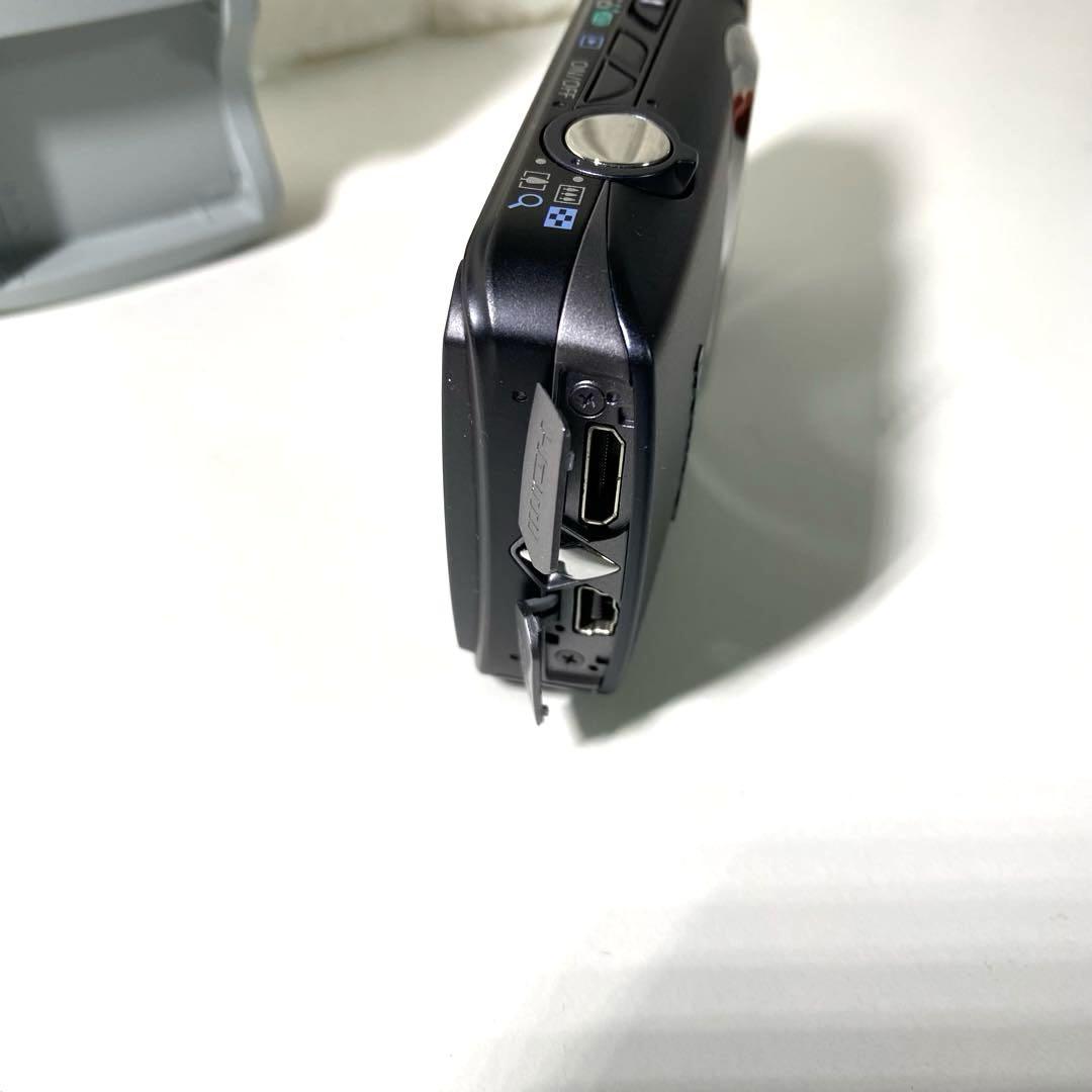 【極美品】　Canon IXY 10コンパクトデジタルカメラ キャノン　コンデジ
