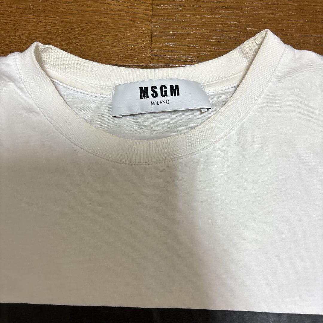 MSGM 色ホワイト Sサイズ MSGM】 【「TheMwave」モノグラムパッチ ロングスリーブTシャツ