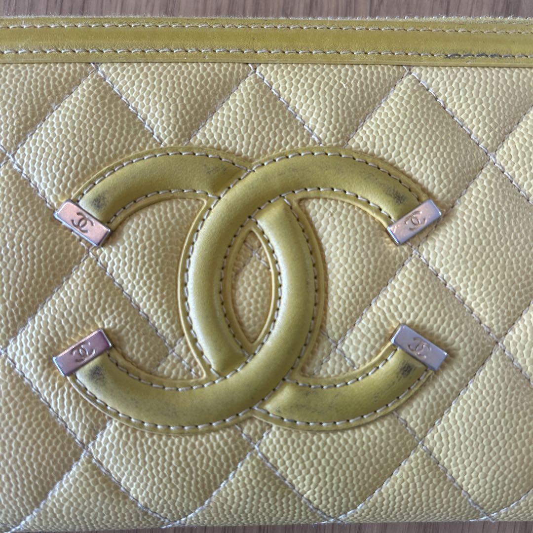 CHANEL イエロー 長財布