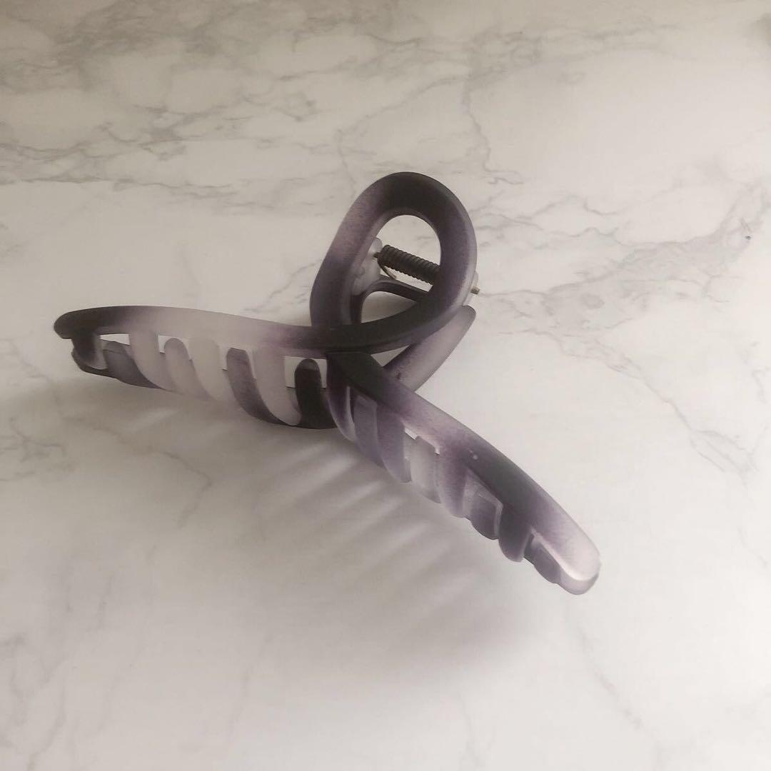 ヘアクリップ バンスクリップ 髪留め クリップ 大きめ パープルグレー