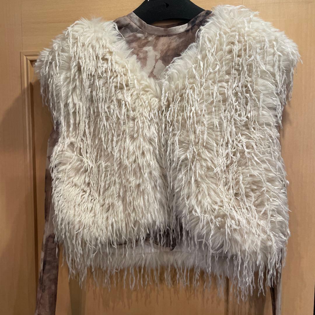 未着用 mixファー フリンジ クリーム色 ベスト＃xmas SIZE