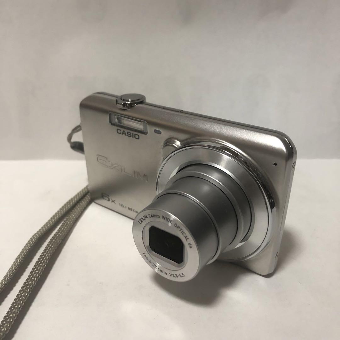 CASIO EXILIM EX-ZS25 光学6倍コンパクトデジタルカメラ