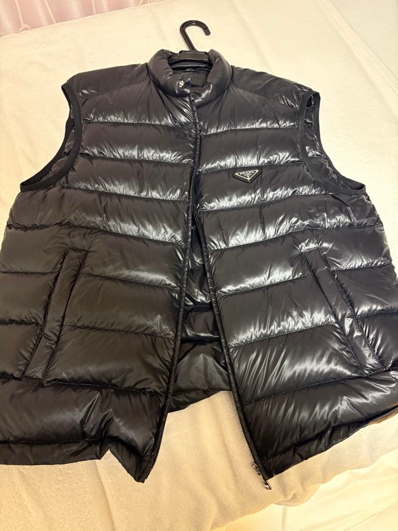 PRADA ブラック ダウンベスト サイズ563XL 4L PRADA