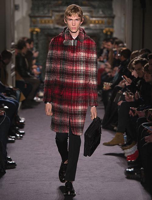 Valentino ヴァレンティノ　ダッフルコート VALENTINO（ヴァレンティノ）ダッフルコート グレー サイズ:44(S
