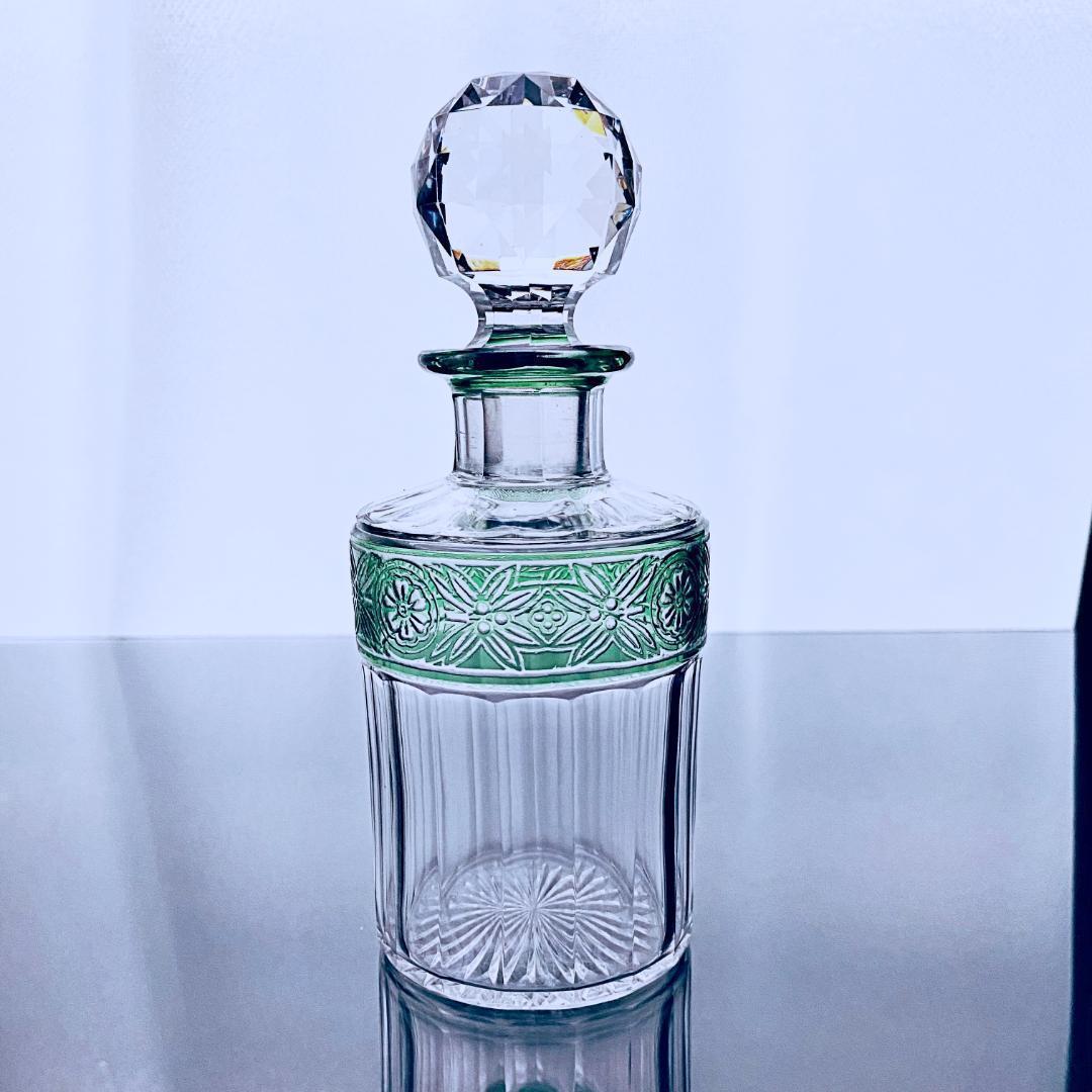最新発見
花のオールドバカラBACCARAT★エンパイア 花模様エッチングの香水瓶 ボトル その他 最新発見
花のオールドバカラBACCARAT★エンパイア 花模様エッチングの香水瓶 ボトル その他