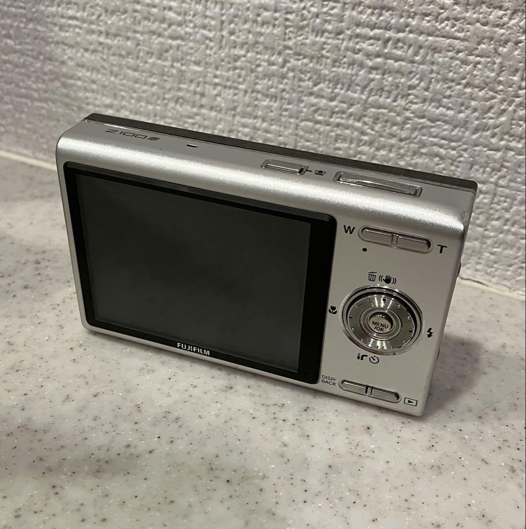 デジタルカメラ FUJIFILM FinePix Z100fd