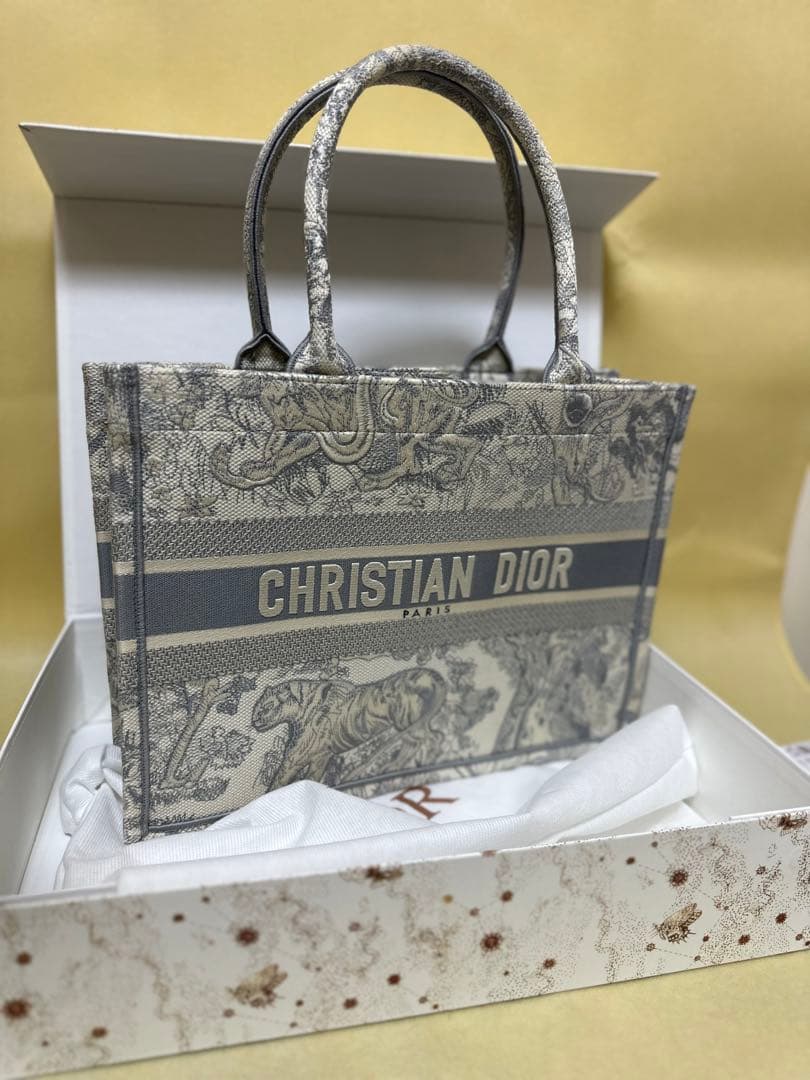 static.mercdn.net/item/detail/orig/photos/m7772356...