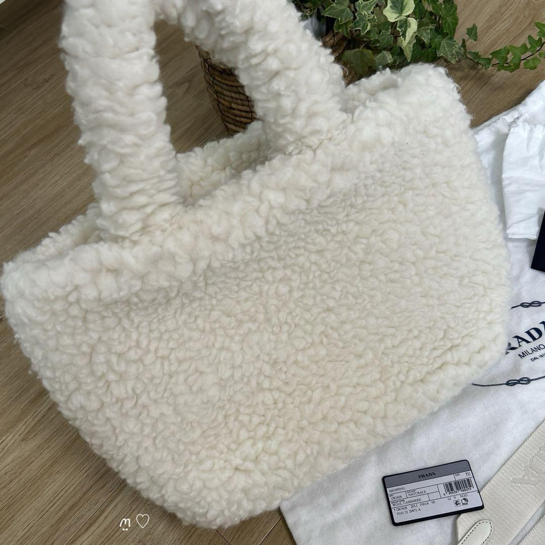 プラダ PRADA ボア2WAYトートバッグ 1BG428 ホワイト シルバー