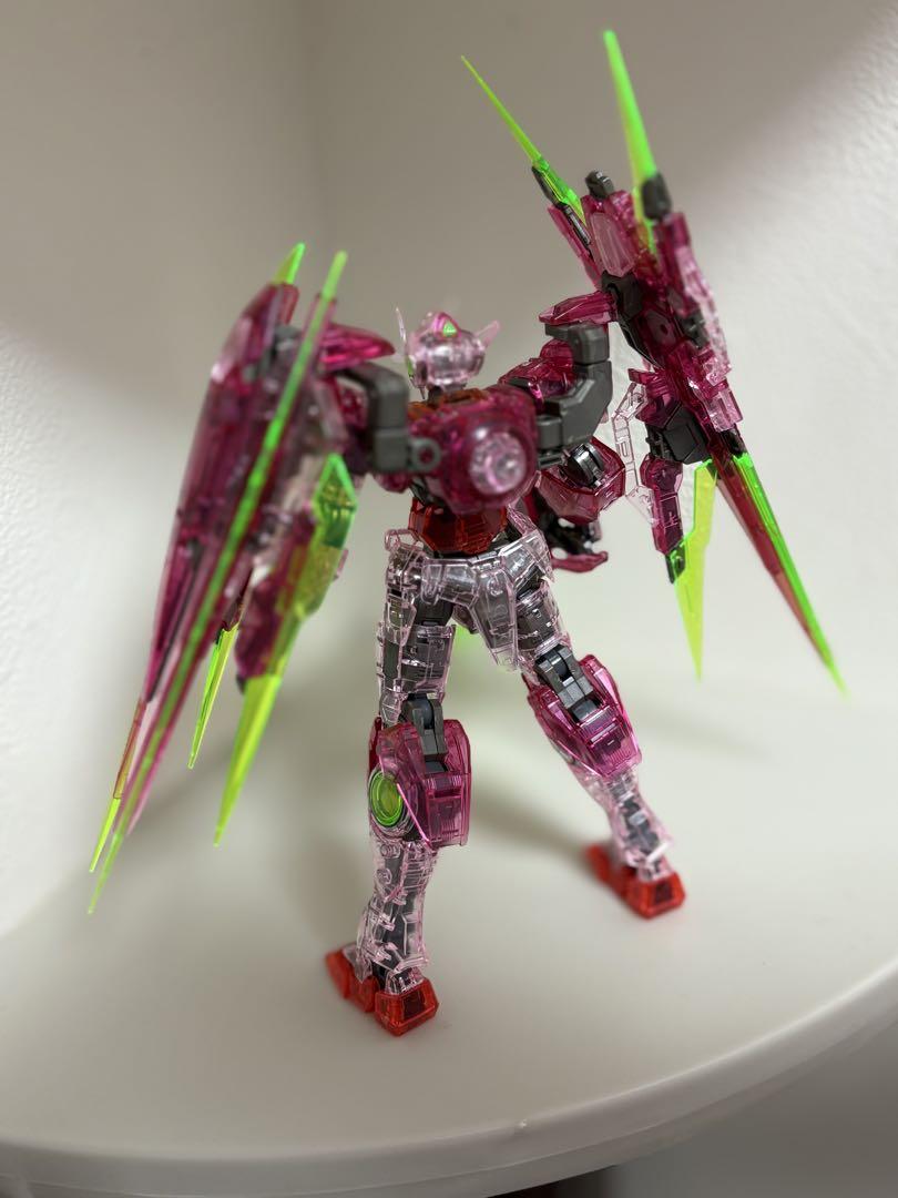 RG 1/144 ダブルオークアンタ フルセイバー トランザムクリア