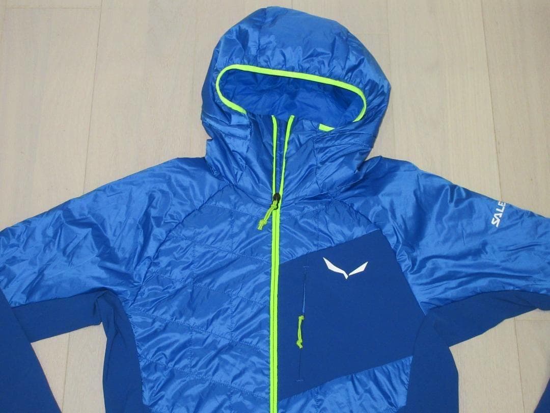 ★新品★SALEWA サレワ 中綿ジャケット 軽量保温 アウトドアジャケット M ★新品★SALEWA サレワ 中綿ジャケット 軽量保温 アウトドアジャケット M