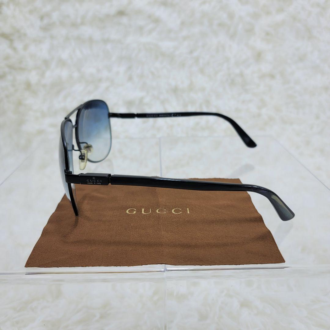 GUCCI グッチ　グラデーションレンズ サングラス