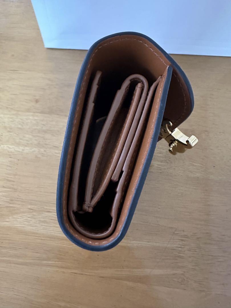 【週末限定お値下げ】CELINE  セリーヌ　正規品　トリオンフ　三つ折り　財布