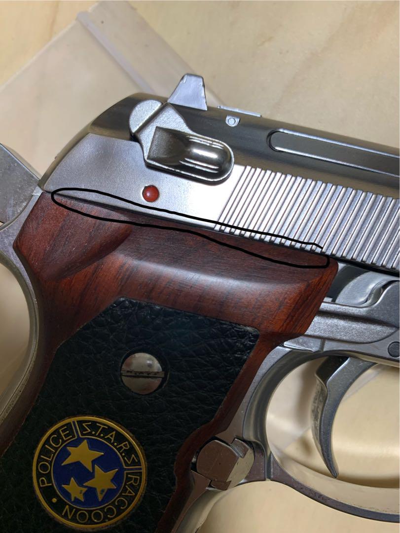 レア物 新品ベレッタ m9用サムライエッジ木製、革グリップ
