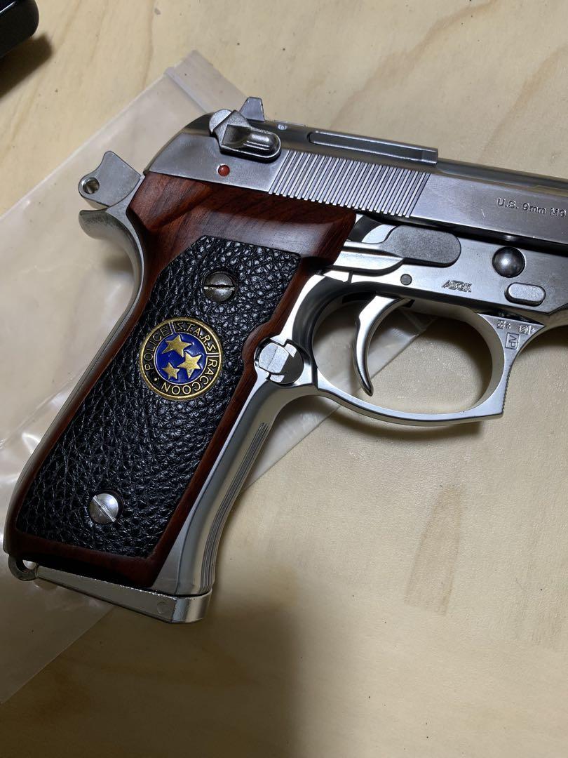 レア物 新品ベレッタ m9用サムライエッジ木製、革グリップ メタリオン金属製 レア物 新品ベレッタ m9用サムライエッジ木製、革グリップ