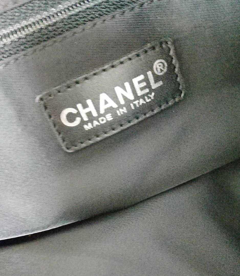 ともちんさん専用CHANELシャネルニュートラベルライントートバッグMMブラック ともちんさん専用CHANELシャネルニュートラベルライントートバッグMMブラック