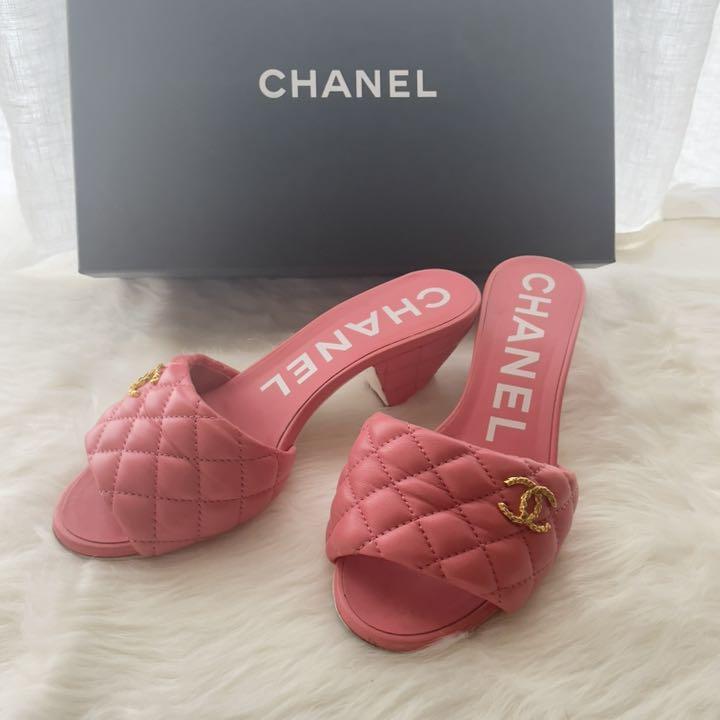 26880円 割引発見 CHANEL 22SS ラムスキンマトラッセサンダル ピンク