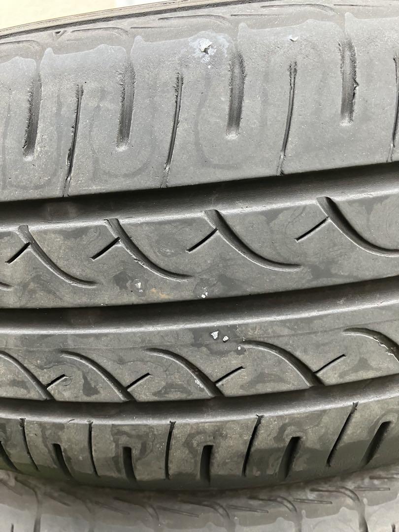 185/60R15ヨコハマブルーアース タイヤのみ二本
