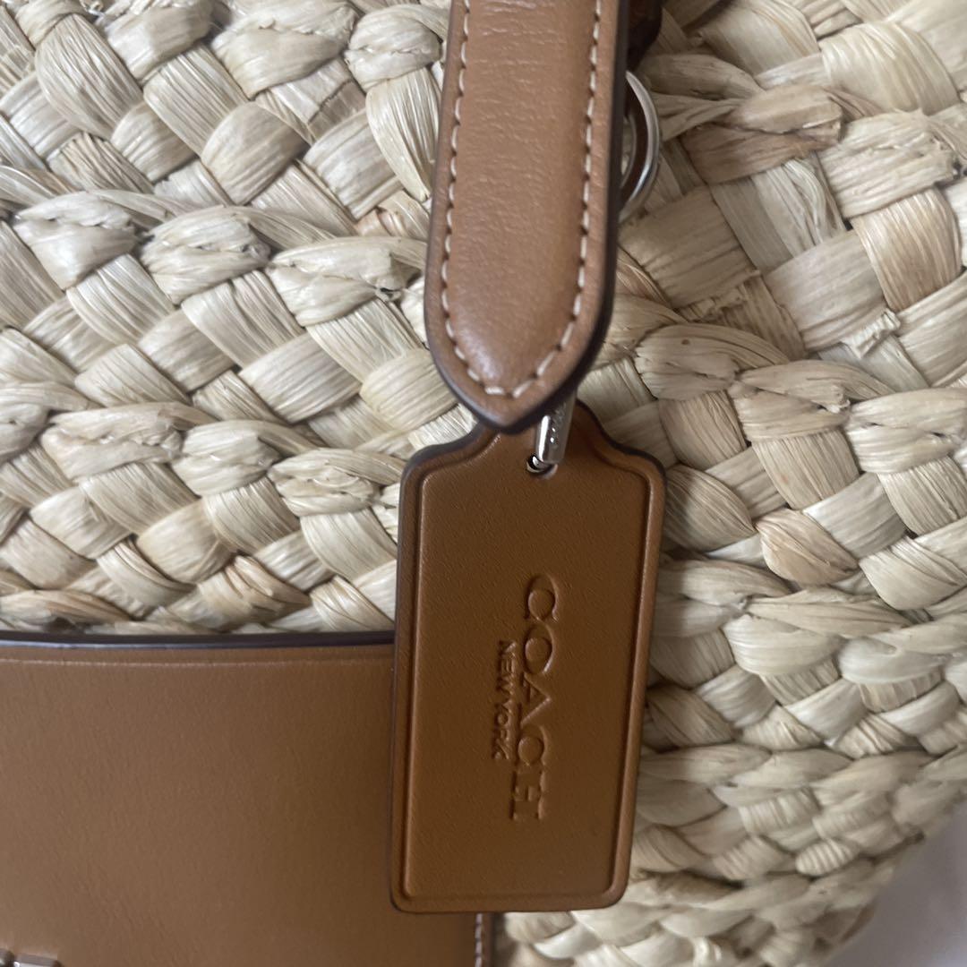 Coach ストロー かごバッグ ベージュ COACH かごバッグ ベージュ ラージストロートートバック - メルカリ