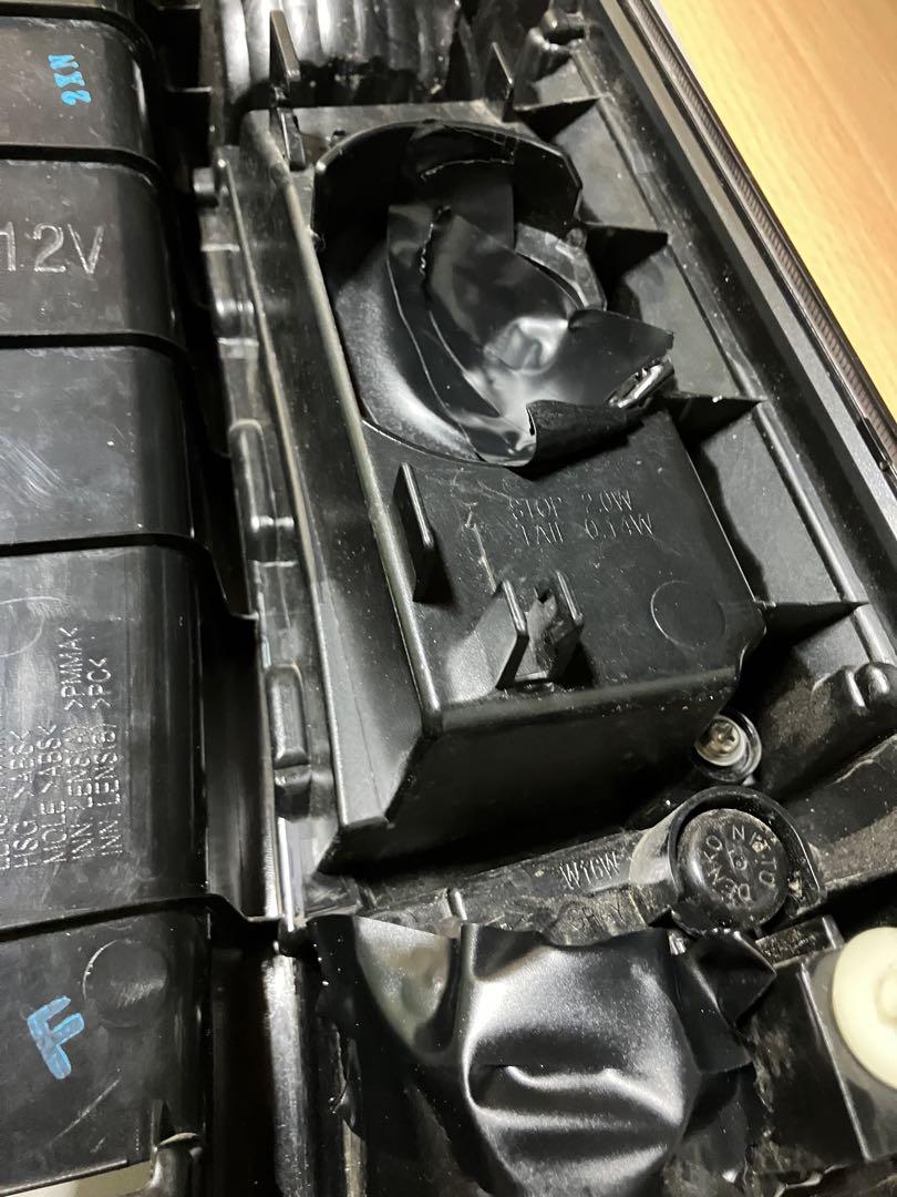NBOX JF1.2カスタム 純正テールレンズ スモーク加工品中古