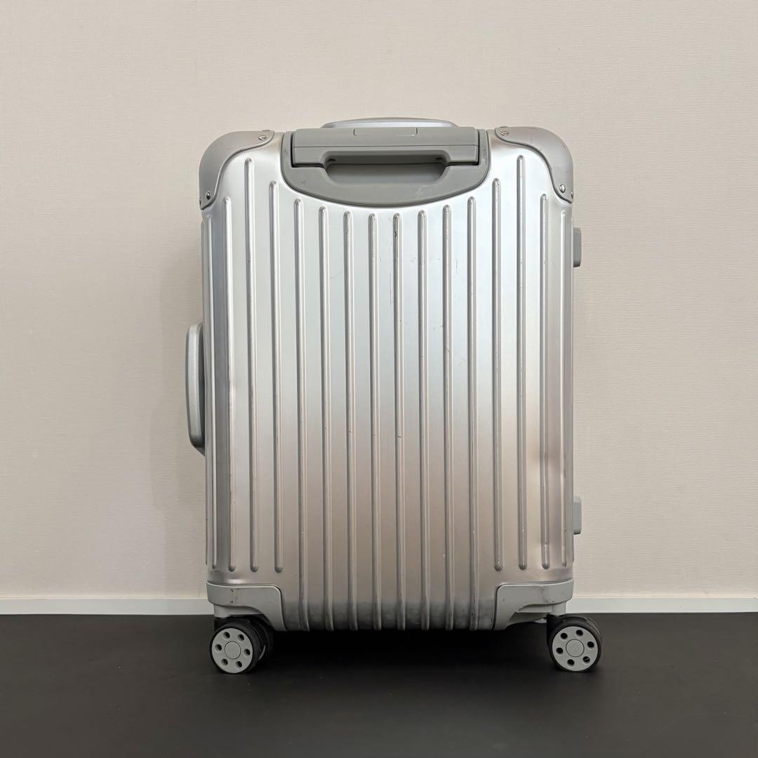 生涯保証・2023年製・美品　RIMOWA ORIGINAL CABIN 35L 生涯保証・2023年製・美品 RIMOWA ORIGINAL CABIN 35L - メルカリ