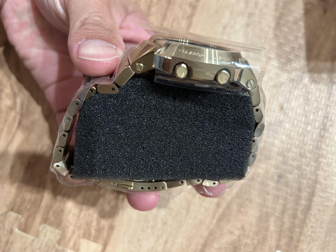 カシオ　G-SHOCK AWM-500GD-9AJF