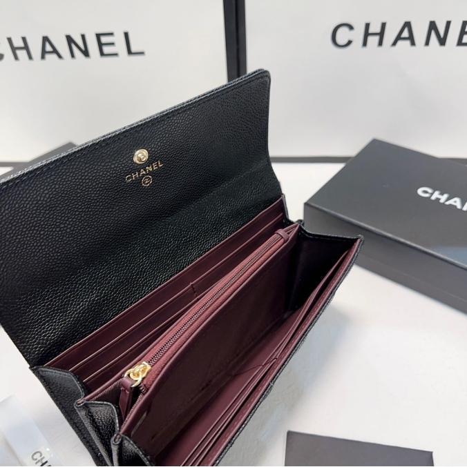 大人気！chanel 二つ折り財布！