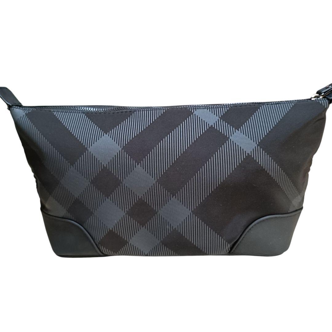 未使用 バーバリー BURBERRY コスメポーチ チェック