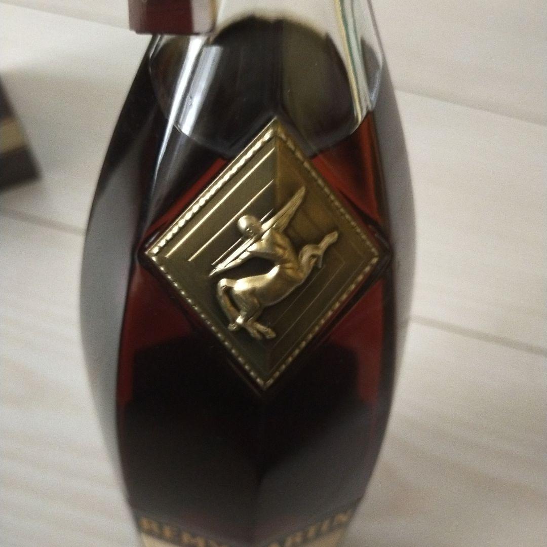 【古酒】REMY MARTIN CLUB (箱入り)　※送料込み Yahoo!オークション -「remy martin club」の落札相場・落札価格