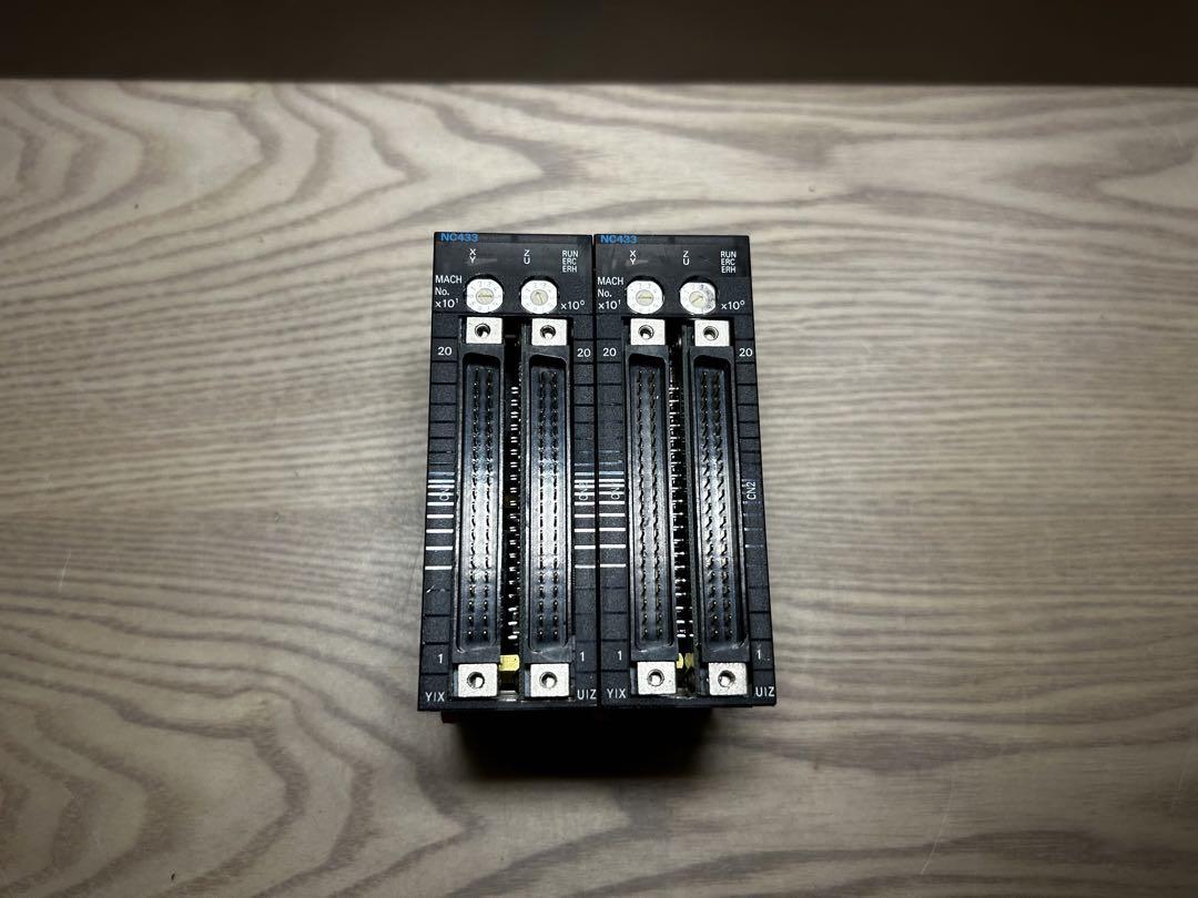Omron CJ1W-NC433 (2点セット)位置制御ユニット 画像1