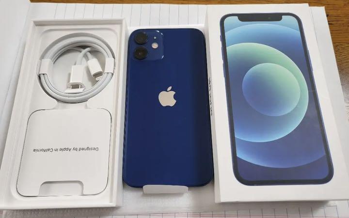 iPhone12 mini 128GB 昨日購入！