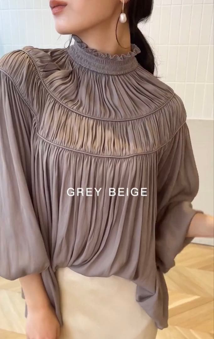 新品同様 anuans 長袖ブラウス FREE ベージュ レディース 新品同様 anuans 長袖ブラウス FREE ベージュ レディース